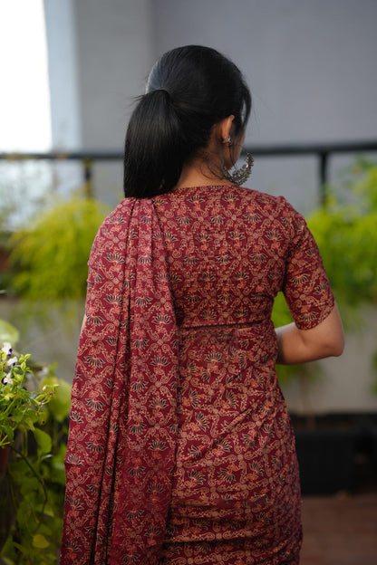 Classic 1 Minute Ready To Wear Maroon Mul Cotton Digital Printed Saree With Pocket