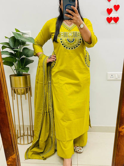 EMBROIDERED COTTON KURTI PANT WITH DUPATTA SUIT SET