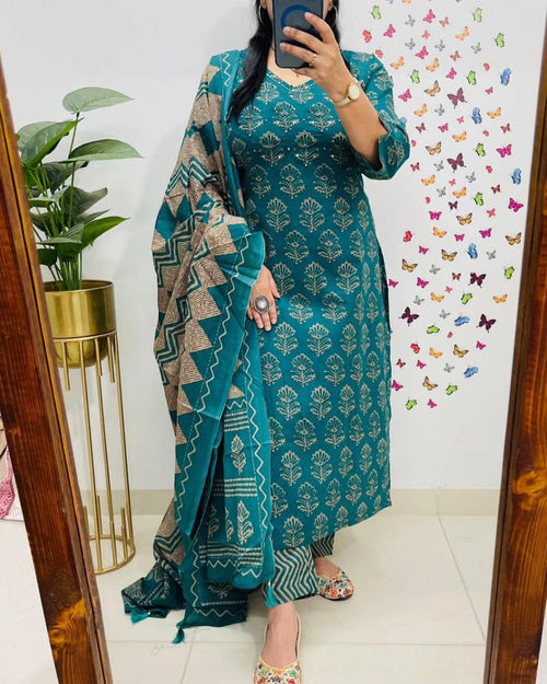 Women's Pure Cotton Printed Sea Blue Kurta With Pant And Dupatta