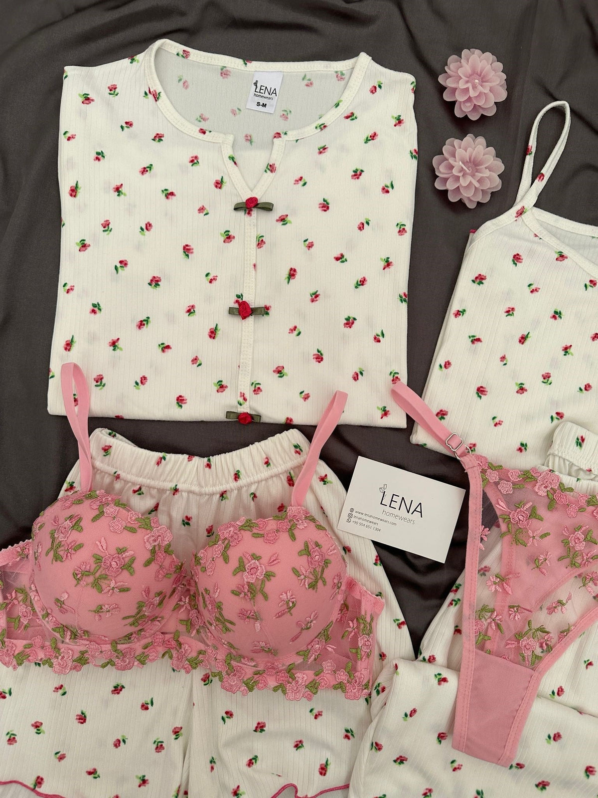 Paradise Flower Patterned Off-White 6-Piece Oslo Pajama Set