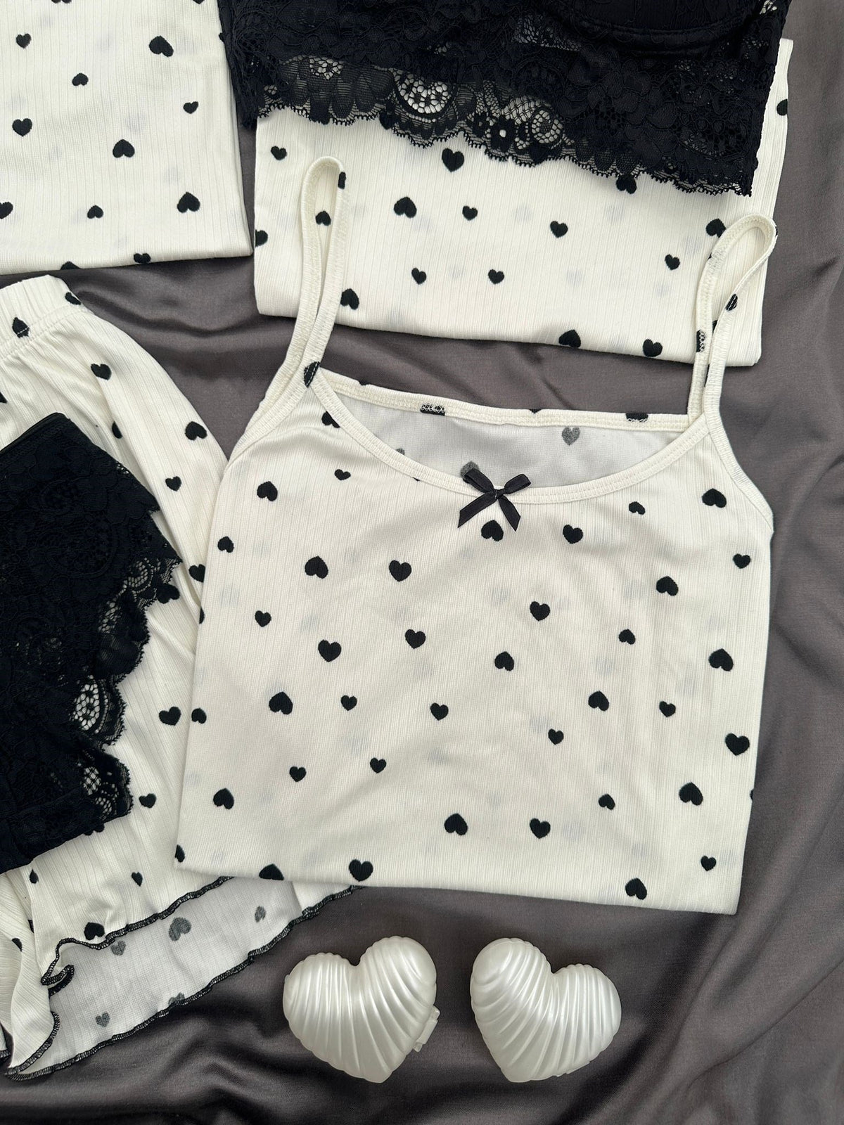 Black Heart Patterned 6-Piece Oslo Pajama Set